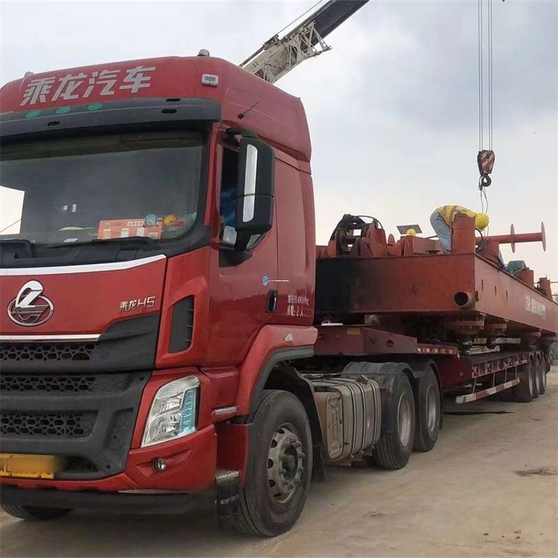 辽宁铁岭西丰县到吐鲁番物流公司，专业货运服务助您成功